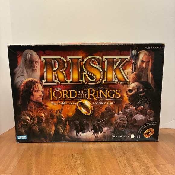 Risk Lord of the Rings Middle Earth 2002 Conquest Game Parker Brothers Complete - Picture 1 of 16